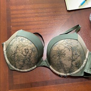 Victoria’s Secret Very Sexy Push Up